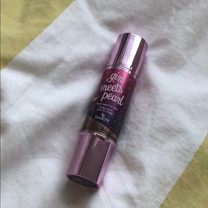 Benefit Girl Meets Pearl Luminizer
